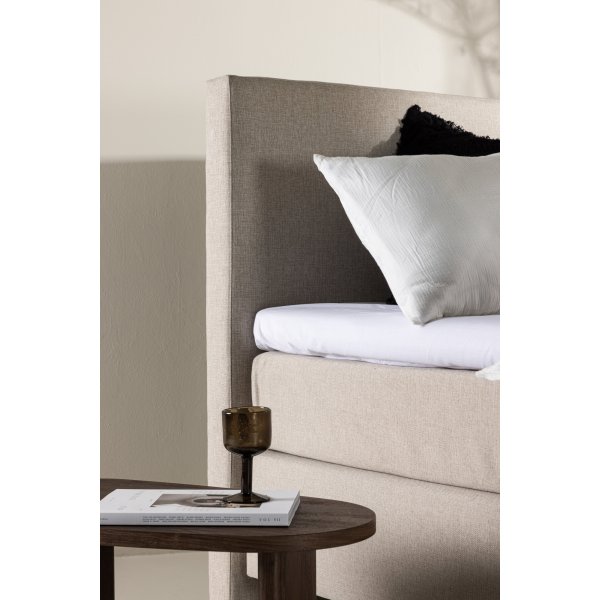 Toledo säng 90 x 200 cm - Beige Toledo säng 90 x 200 cm - Beige