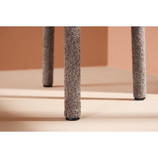 Astoria matstol - Brun bouclé Astoria matstol - Brun bouclé