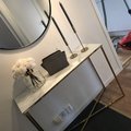 Kundbild Palasso konsolbord 100 x 35 cm - Mässing / Ljus marmorering: Jätte fin avlastningsbänk och bra...