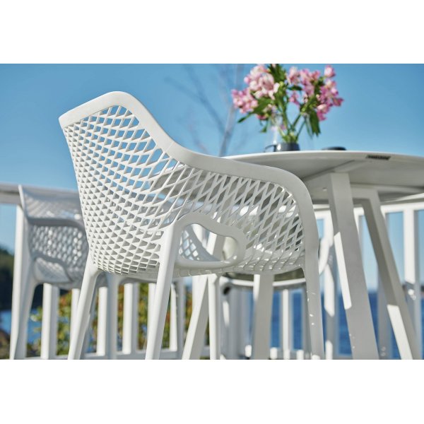 Sommarvik matgrupp bord och stapelbara stolar - Vit Sommarvik matgrupp bord och stapelbara stolar - Vit