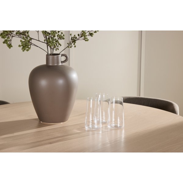 Matbord Flora med 4 st Edina stolar - Brun/svart/whitewash + 3.00 x Möbeltassar Matbord Flora med 4 st Edina stolar - Brun/svart/whitewash + 3.00 x Möbeltassar