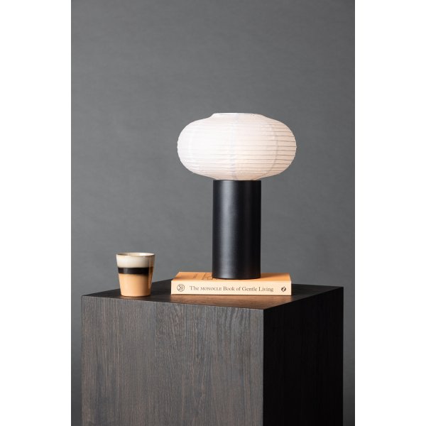 Hovfjället bordslampa - Svart/Vit Hovfjället bordslampa - Svart/Vit