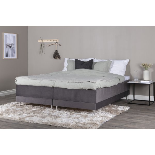 Vansbro sng 180 x 200 cm Fast - Mrkgr sammet