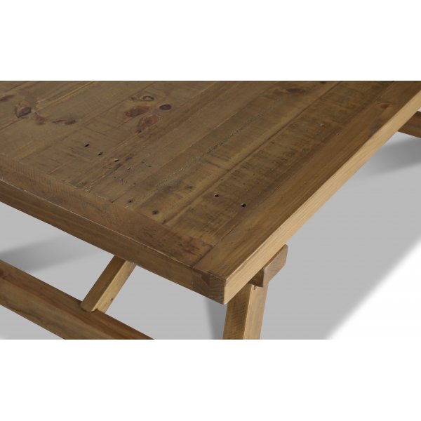 Woodforge matgrupp bord med 6 st stolar i återvunnet trä Woodforge matgrupp bord med 6 st stolar i återvunnet trä