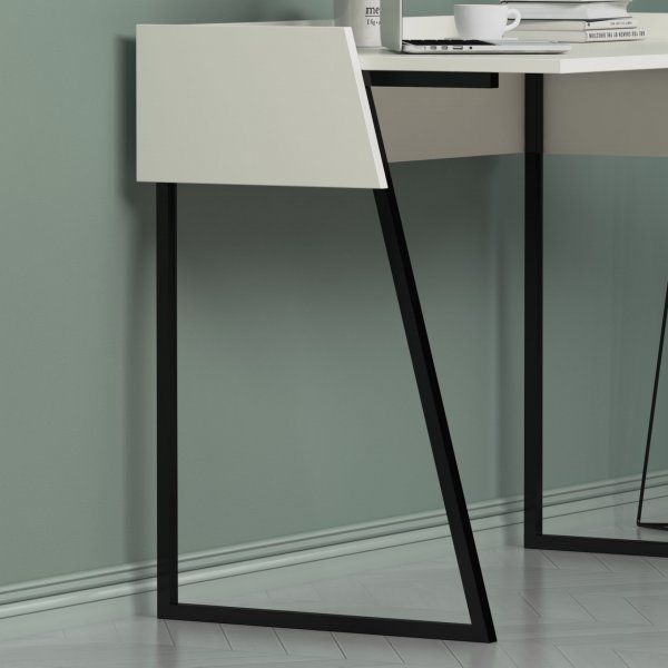 Ron skrivbord 103,6x56,8 cm - Vit Ron skrivbord 103,6x56,8 cm - Vit
