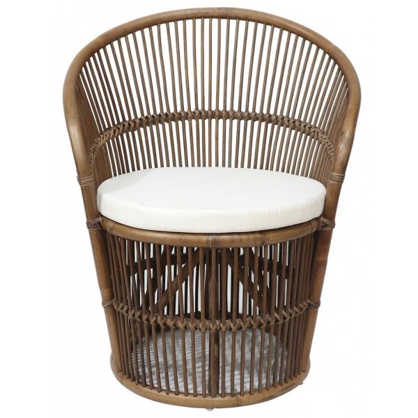 Narva fåtölj i rotting - Brunbets Narva fåtölj i rotting - Brunbets