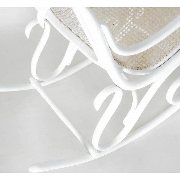 Chaise à bascule No 21 avec rembourrage en rotin - N\\\'importe quelle couleur sur le cadre Chaise à bascule No 21 avec rembourrage en rotin - N\\\'importe quelle couleur sur le cadre