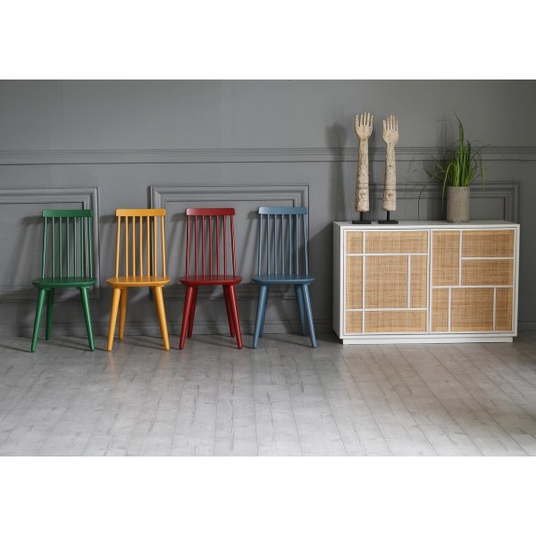 Chaise à chevilles rouge RAL3003 + Détachant pour meubles Chaise à chevilles rouge RAL3003 + Détachant pour meubles