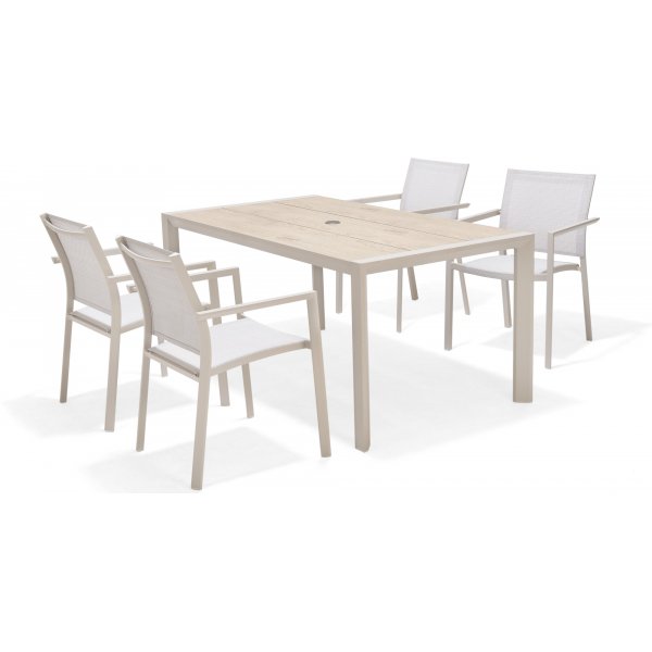 Urbanite matgrupp med matbord 160 cm och 4 st stapelbara matstolar - Beige Urbanite matgrupp med matbord 160 cm och 4 st stapelbara matstolar - Beige