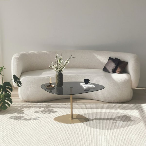Soho soffbord 85 x 67 cm - Mörkgrå/guld Soho soffbord 85 x 67 cm - Mörkgrå/guld