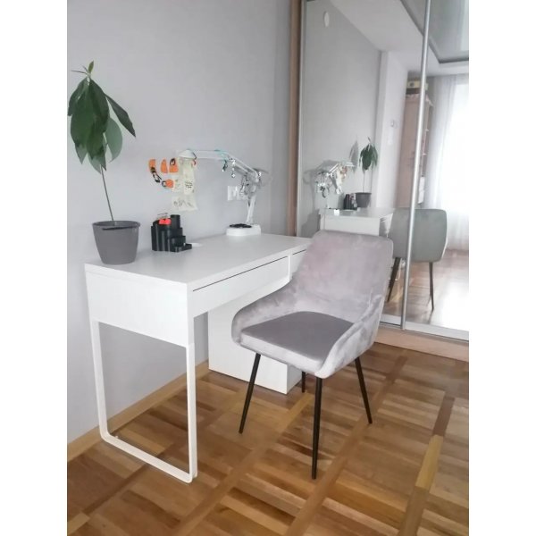 Albi matstol - Ljusgrå sammet Albi matstol - Ljusgrå sammet