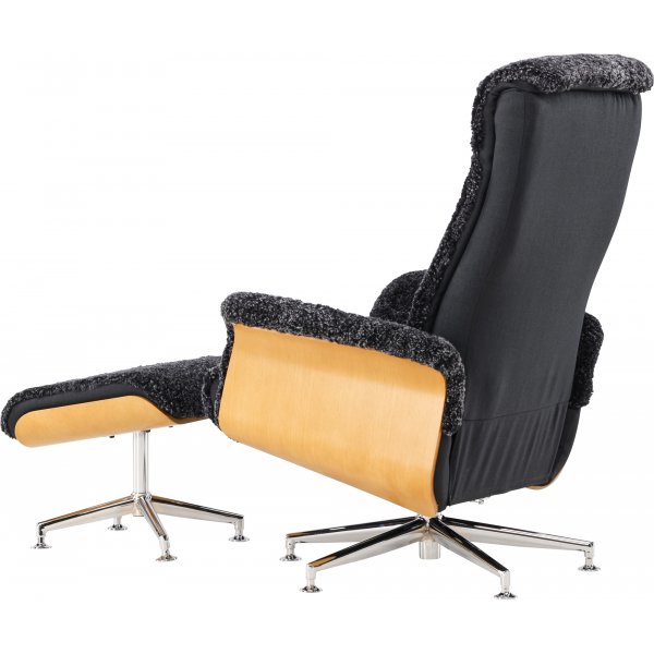 Ulla f�t�lj med fotpall i ek - M�rkgr� f�rskinn + Textilreng�ring f�r m�bler