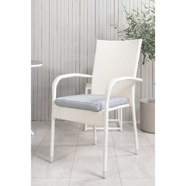 Parma utematgrupp med 2 st Anna stolar - Grå/Vit Parma utematgrupp med 2 st Anna stolar - Grå/Vit