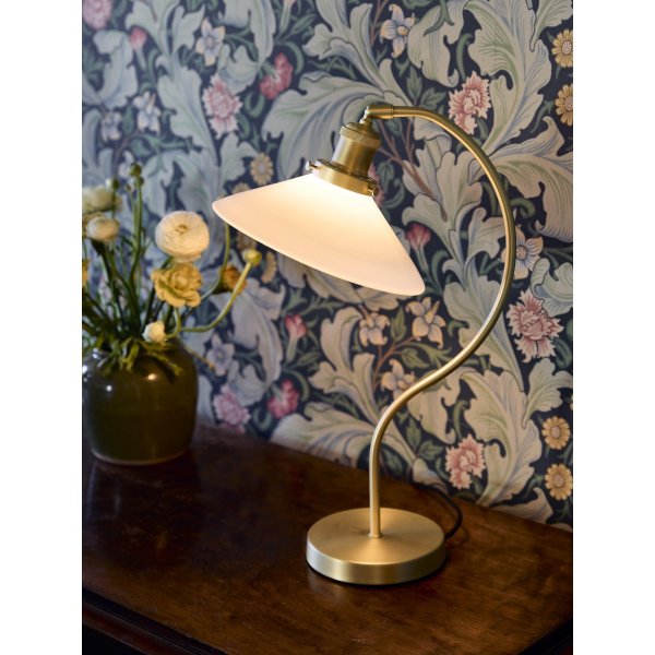 Lampe de table Axel / Verre opale/laiton - 25 cm