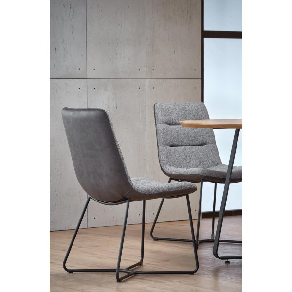 Table à manger Raphael Ø120 cm - Chêne/noir Table à manger Raphael Ø120 cm - Chêne/noir