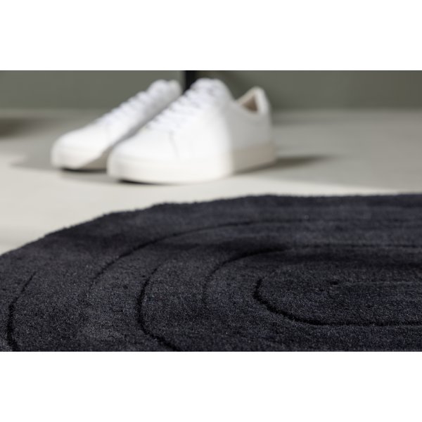 Nora matta 50 x 80 cm - Svart Nora matta 50 x 80 cm - Svart