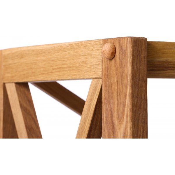 X-bokhylla i oljad ek H 198 cm X-bokhylla i oljad ek H 198 cm