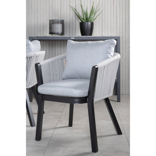 Marbella utematgrupp med 4 st Virya stolar - Svart/Grå Marbella utematgrupp med 4 st Virya stolar - Svart/Grå