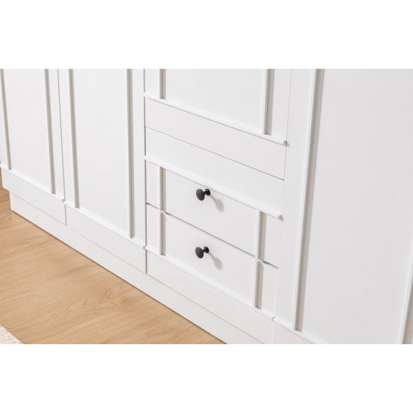 Lia garderob 175 x 52 x 210 cm - Vit Lia garderob 175 x 52 x 210 cm - Vit