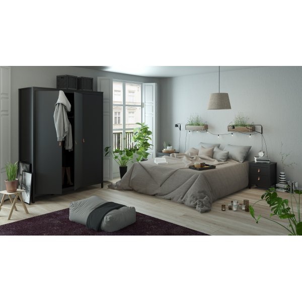 Madrid garderob med 3 dörrar - Svart Madrid garderob med 3 dörrar - Svart