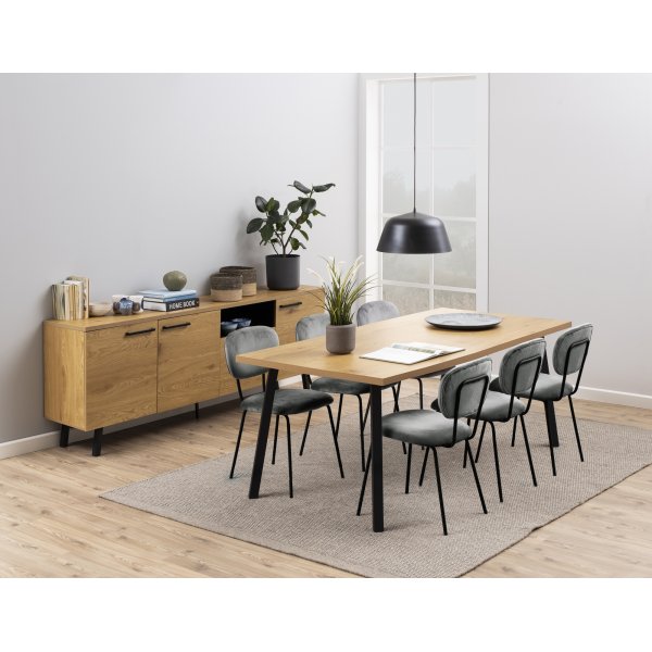 Mallow matbord 190 cm - Ek/svart Mallow matbord 190 cm - Ek/svart