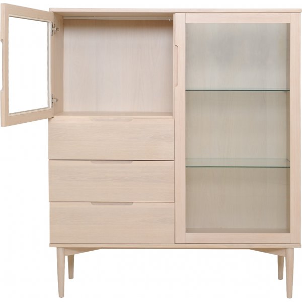 Karmöy vitrinekast H: 140 cm - Wit gepigmenteerd eikenfineer Karmöy vitrinekast H: 140 cm - Wit gepigmenteerd eikenfineer