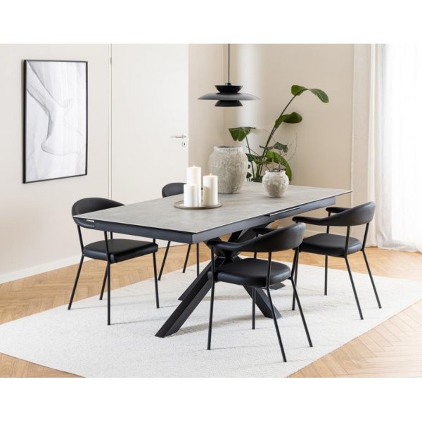 Heaven matbord 200-240 x 100 cm - Grå/matt svart Heaven matbord 200-240 x 100 cm - Grå/matt svart