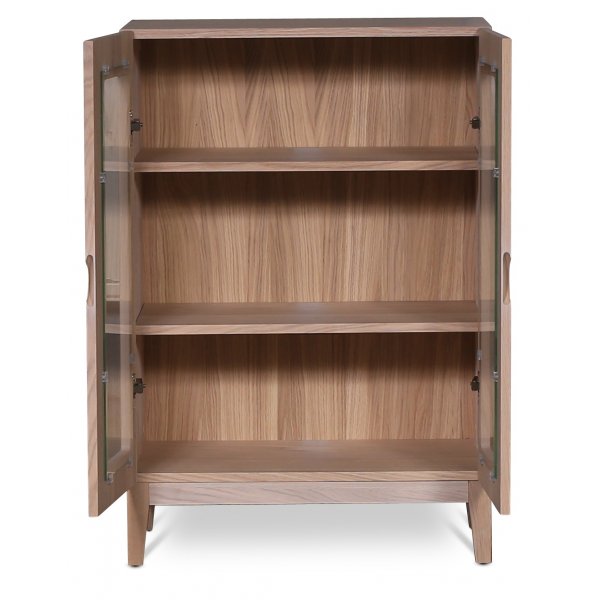 Borgholm vitrinskåp i whitewash Borgholm vitrinskåp i whitewash