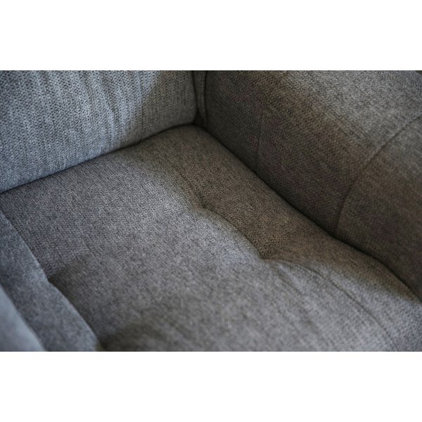 Alvesta fåtölj i ljusgrått tyg Alvesta fåtölj i ljusgrått tyg