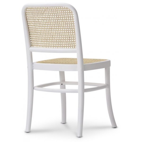 Tyko vit stol i böjträ med rotting Tyko vit stol i böjträ med rotting